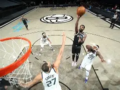 九游官网入口充值-布鲁克林篮网迎亚冠关键赛，国际比赛日回应争议，态度坚定，更衣室氛围转暖(布林肯为何援助乌克兰)